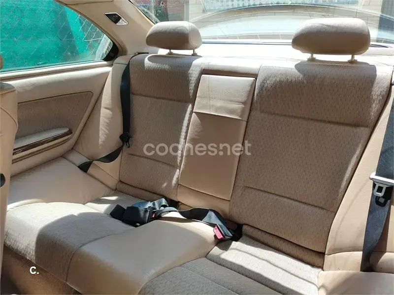 Usado BMW 323 170 CV (125 kW) 1999 Verde Coupe