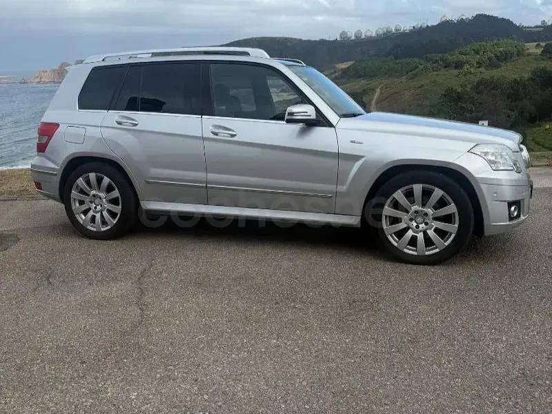 Usado Mercedes GLK250 204 CV (150 kW) 2012 Gris / plata SUV