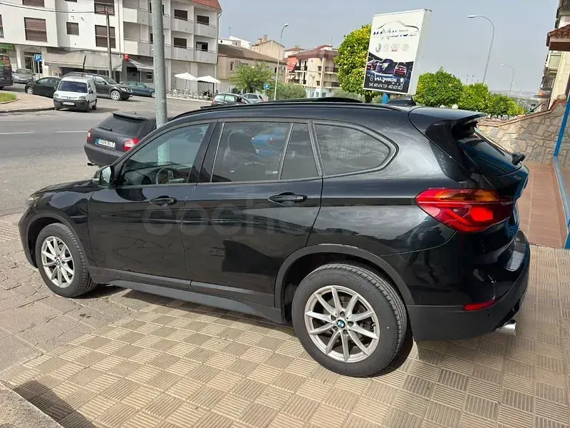 Usado BMW X1 Comfort Edition 116 CV (85 kW) 2020 Negro SUV