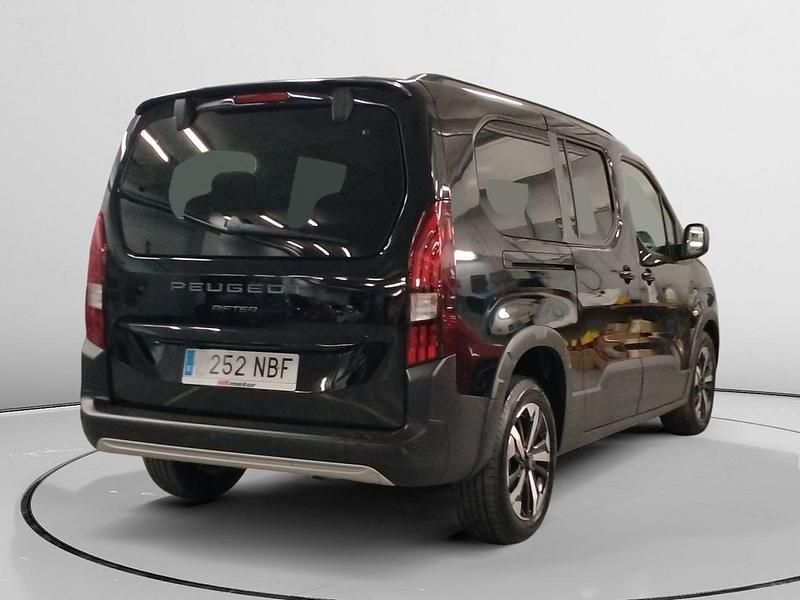 Usado Peugeot Rifter GT 131 CV (96 kW) 2025 Negro Monovolumen