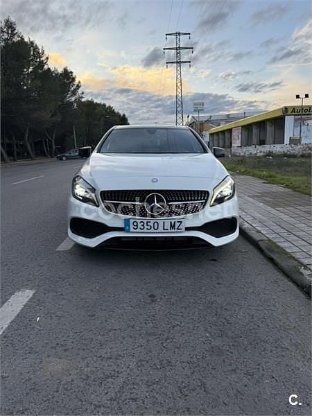 Usado Mercedes A200 AMG line 156 CV (114 kW) 2016 Blanco Berlina