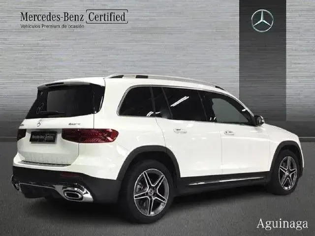 Usado Mercedes GLB200 150 CV (110 kW) 2025 Blanco polar SUV