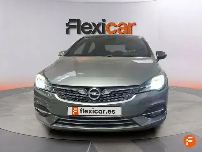 Usado Opel Astra 110 CV (80 kW) 2020 Gris