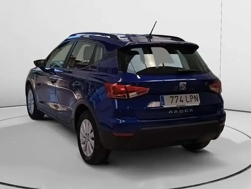 Usado Seat Arona Style 110 CV (80 kW) 2021 Azul SUV