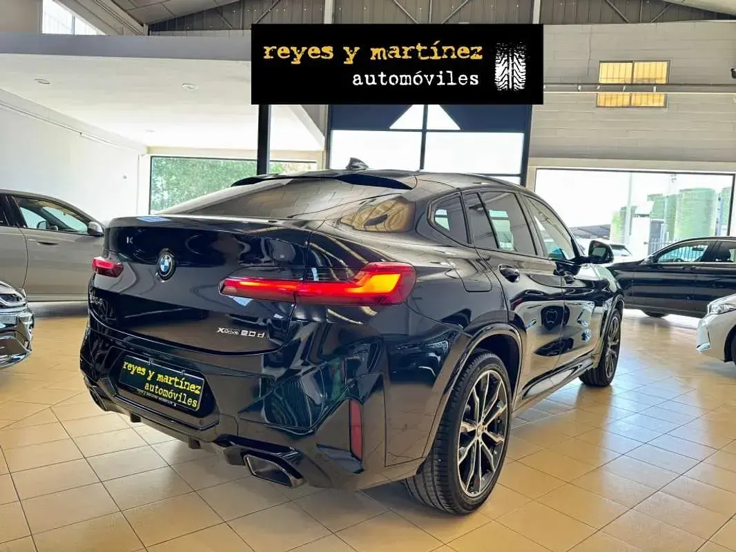 Usado BMW X4 M Sport 190 CV (139 kW) 2022 Negro SUV