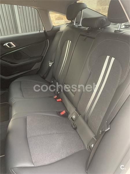 Usado BMW 218 Sport Line 150 CV (110 kW) 2021 Blanco Coupe