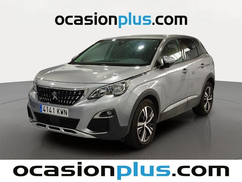 Usado Peugeot 3008 Allure 131 CV (96 kW) 2019 Gris SUV