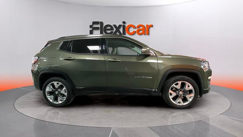 Usado Jeep Compass Limited 140 CV (102 kW) 2019 Verde SUV