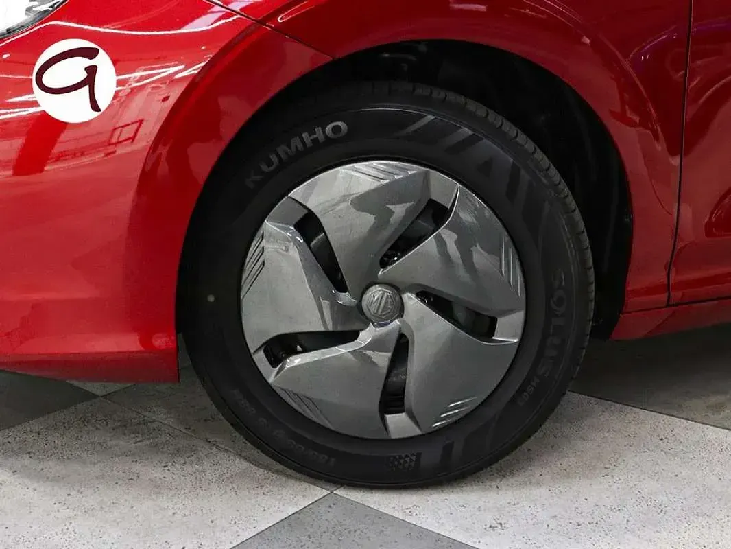 Usado MG MG3 194 CV (142 kW) 2025 Rojo Utilitario