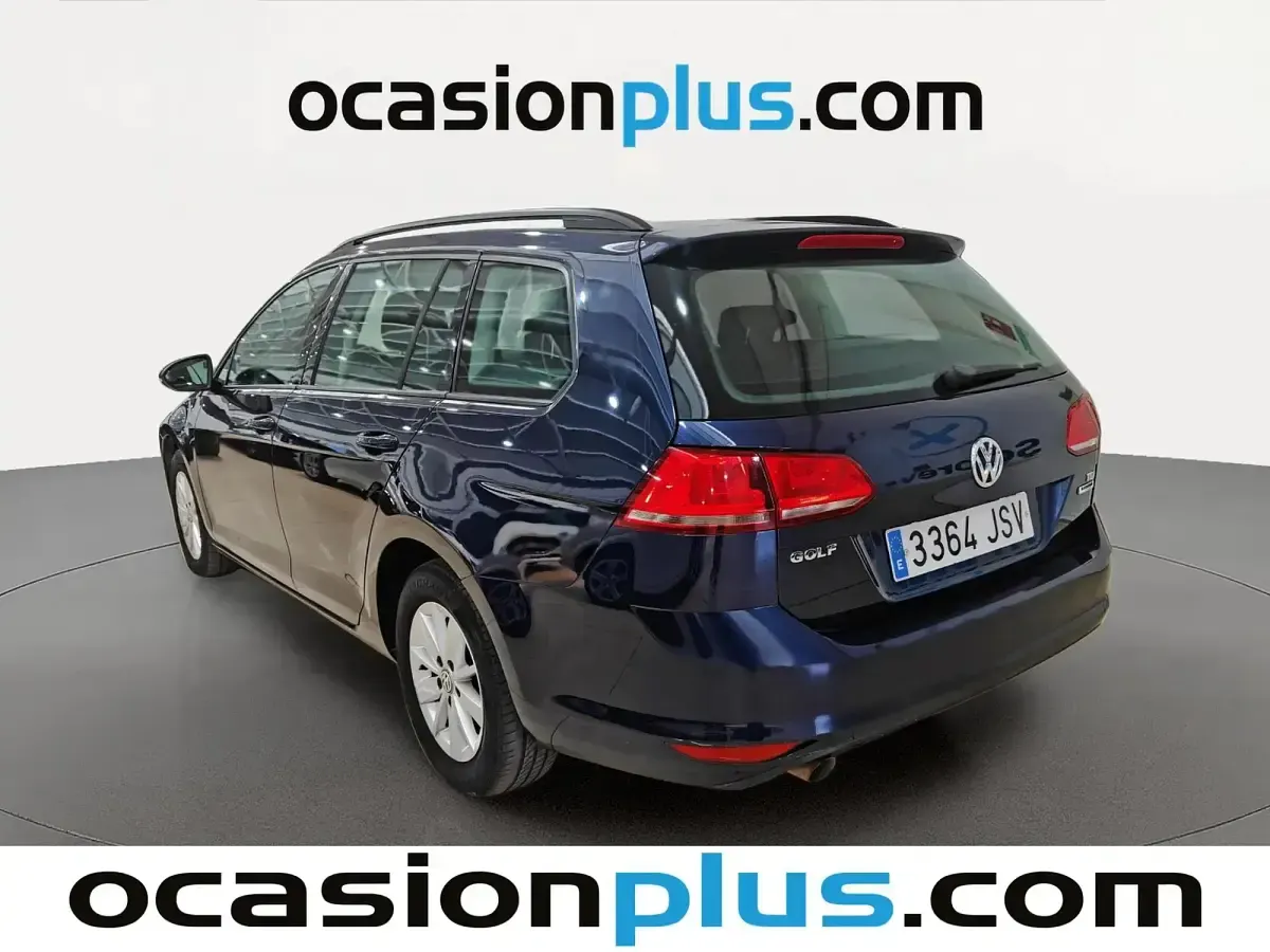 Usado VW Golf VII Business 110 CV (80 kW) 2016 Azul Familiar