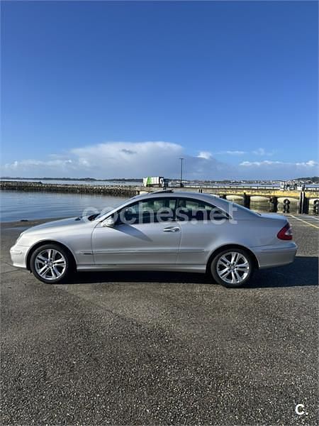 Usado Mercedes CLK240 Elegance 170 CV (125 kW) 2003 Gris / plata Coupe