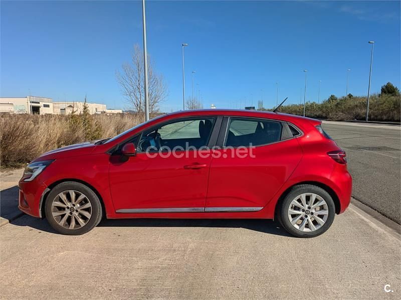 Usado Renault Clio V Intens 100 CV (73 kW) 2020 Rojo Berlina