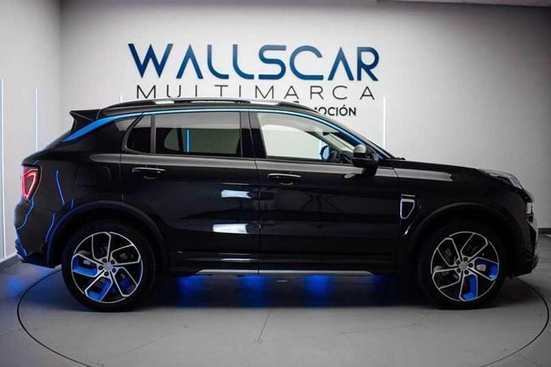 Usado Lynk & Co 01 261 CV (191 kW) 2024 Negro SUV