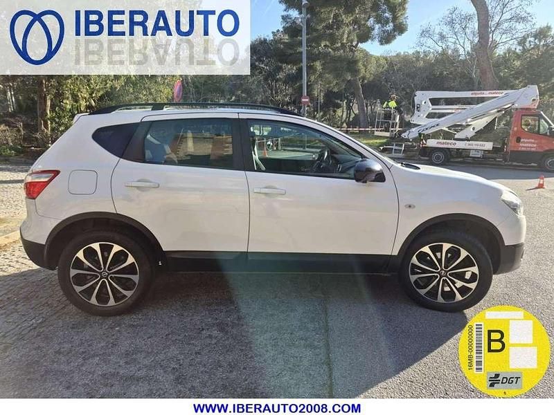 Usado Nissan Qashqai Tekna 131 CV (96 kW) 2013 Gris / plata SUV