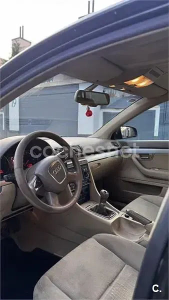 Usado Audi A4 140 CV (102 kW) 2007 Negro Berlina