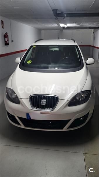 Blanco Usado 2015 Seat Altea XL I-Tech Monovolumen | 9900 € (Un poco caro) - Imagen 1/4