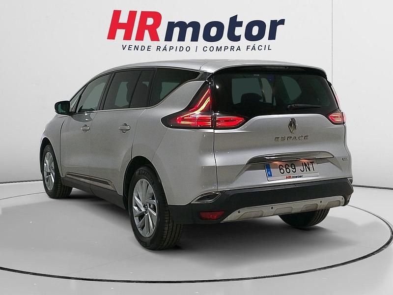 Usado Renault Espace Zen 160 CV (117 kW) 2016 Gris Monovolumen