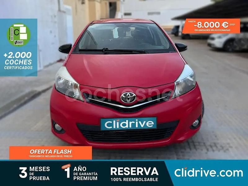 Rojo Usado 2012 Toyota Yaris Active Berlina | 5490 € (Super precio) - Imagen 1/3