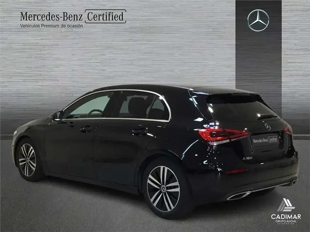 Usado Mercedes A180 136 CV (100 kW) 2022 Utilitario