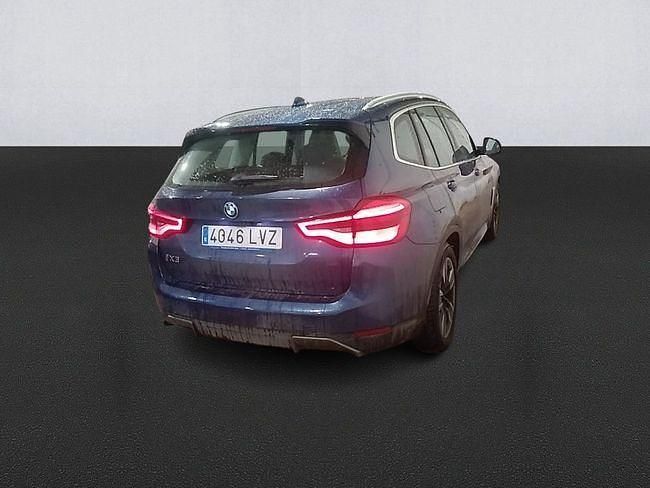 Usado BMW iX3 210 kW (286 CV) 2022 Azul SUV
