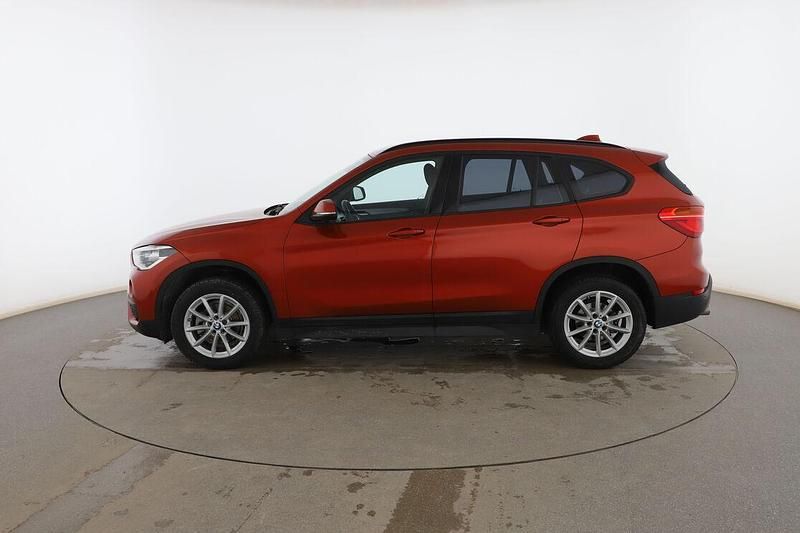 Usado BMW X1 Sport Line 115 CV (84 kW) 2018 Naranja SUV