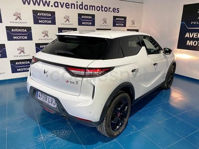 Usado DS Automobiles DS3 Crossback Performance 100 CV (73 kW) 2021 Blanco SUV