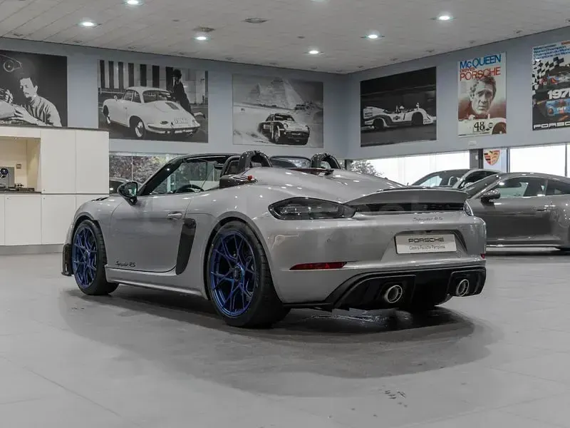 Nuevo Porsche 718 500 CV (367 kW) 2025 Gris / plata Descapotable
