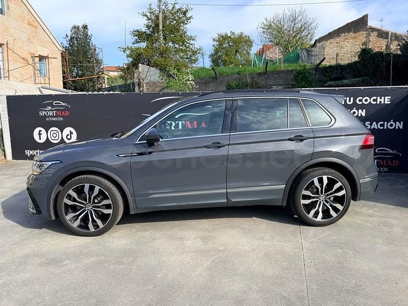 Usado VW Tiguan R-line 150 CV (110 kW) 2021 Gris / plata SUV