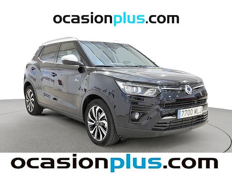 Usado Ssangyong (KGM) Tivoli Limited 163 CV (119 kW) 2023 Negro SUV