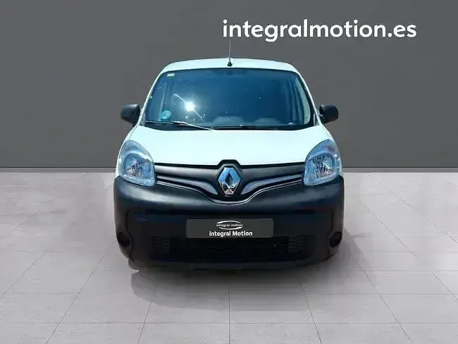 Usado Renault Kangoo 80 CV (58 kW) 2021 Blanco Monovolumen