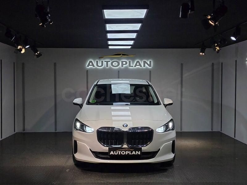 Usado BMW 218 150 CV (110 kW) 2022 Blanco Familiar