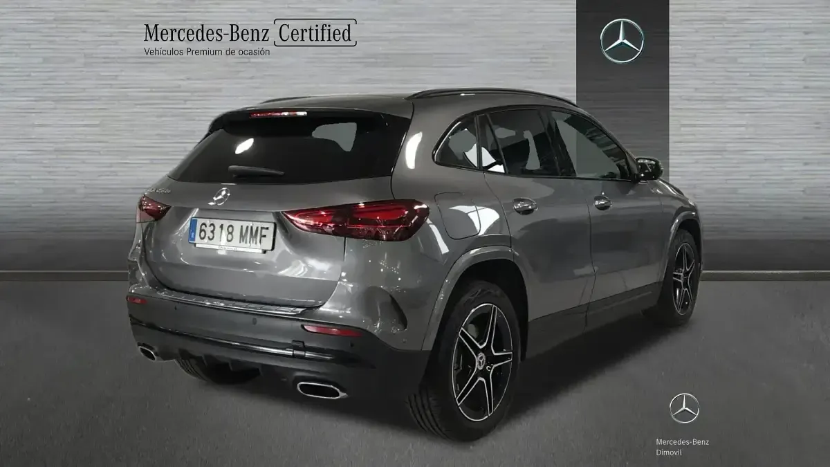 Usado Mercedes GLA250 218 CV (160 kW) 2023 Gris SUV