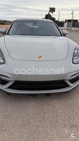 Usado Porsche Panamera Sport Turismo 680 CV (500 kW) 2019 Gris / plata Familiar