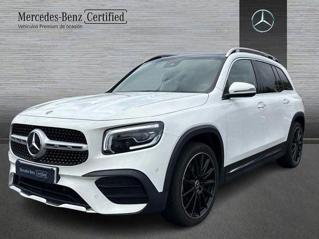 Usado Mercedes GLB200 AMG line 163 CV (119 kW) 2023 Blanco polar SUV