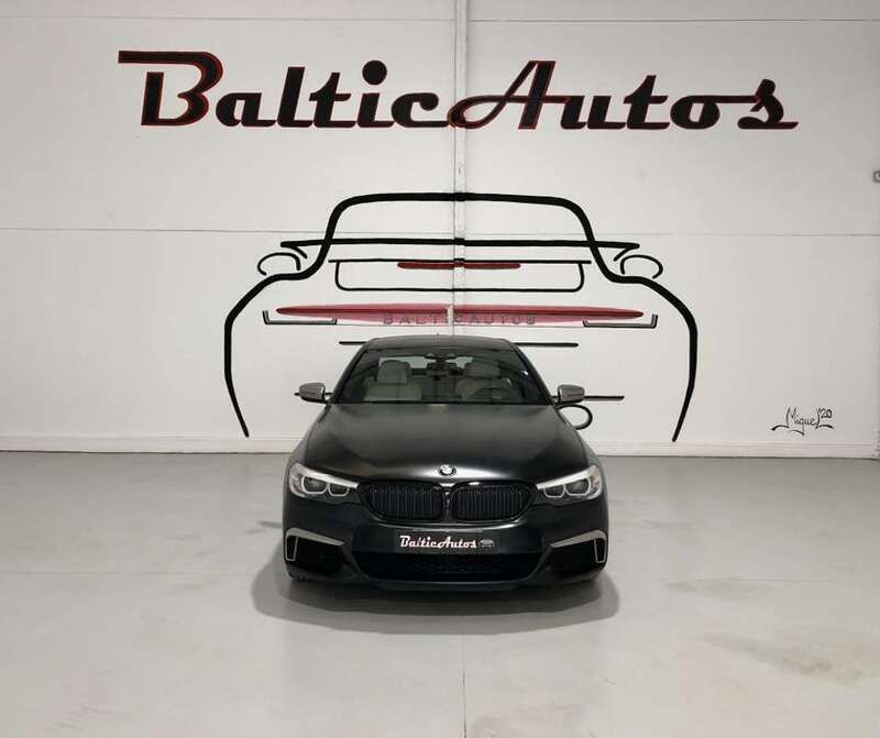 Usado BMW M550 Comfort Edition 400 CV (294 kW) 2018 Negro Berlina