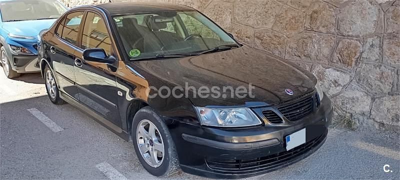Negro Usado 2004 Saab 9-3 Linear Berlina | 3950 € - Imagen 1/4