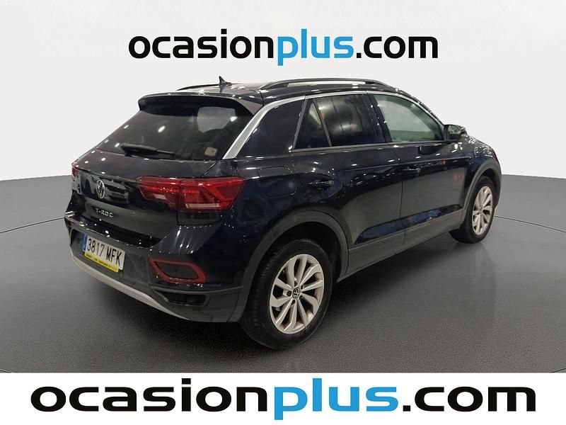 Usado VW T-Roc Life 150 CV (110 kW) 2023 Negro SUV