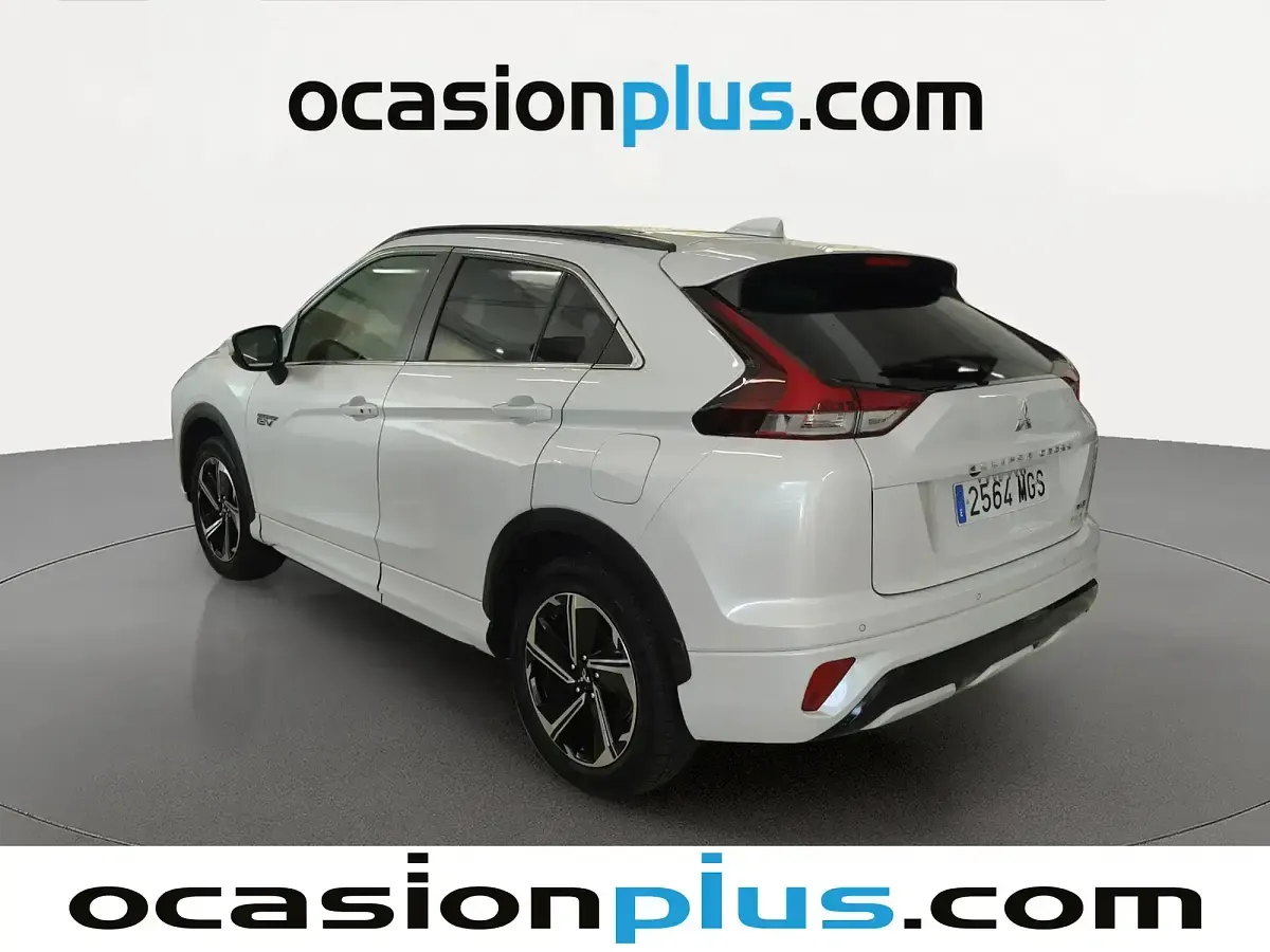 Usado Mitsubishi Eclipse Cross 188 CV (138 kW) 2023 Blanco SUV