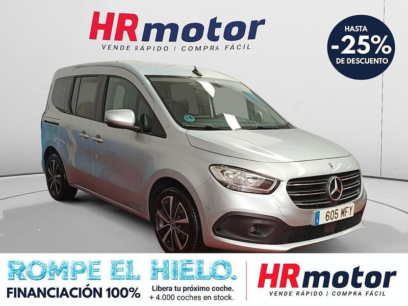 Usado Mercedes T180 116 CV (85 kW) 2023 Gris Monovolumen