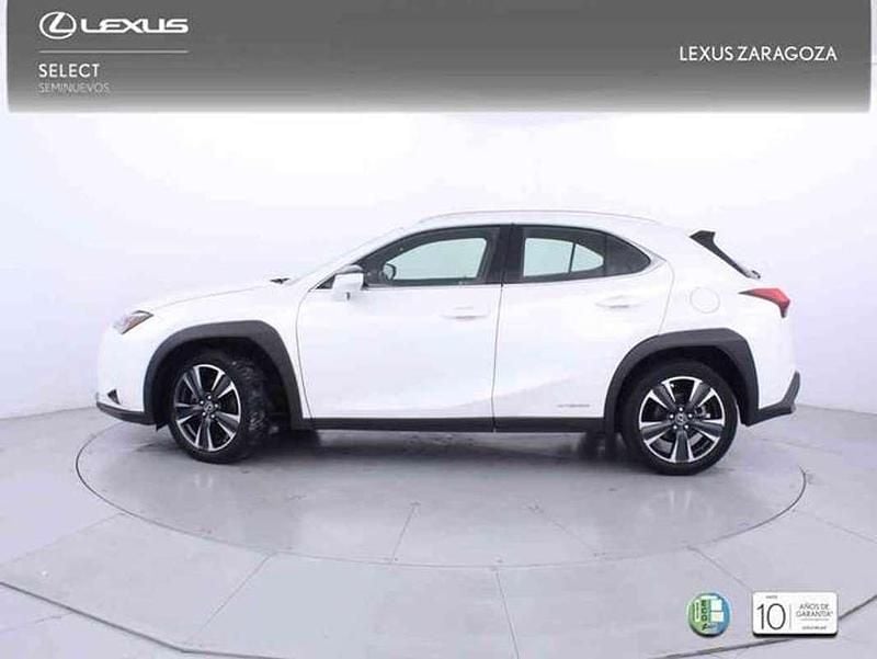 Usado Lexus UX 250h 184 CV (135 kW) 2021 Blanco SUV