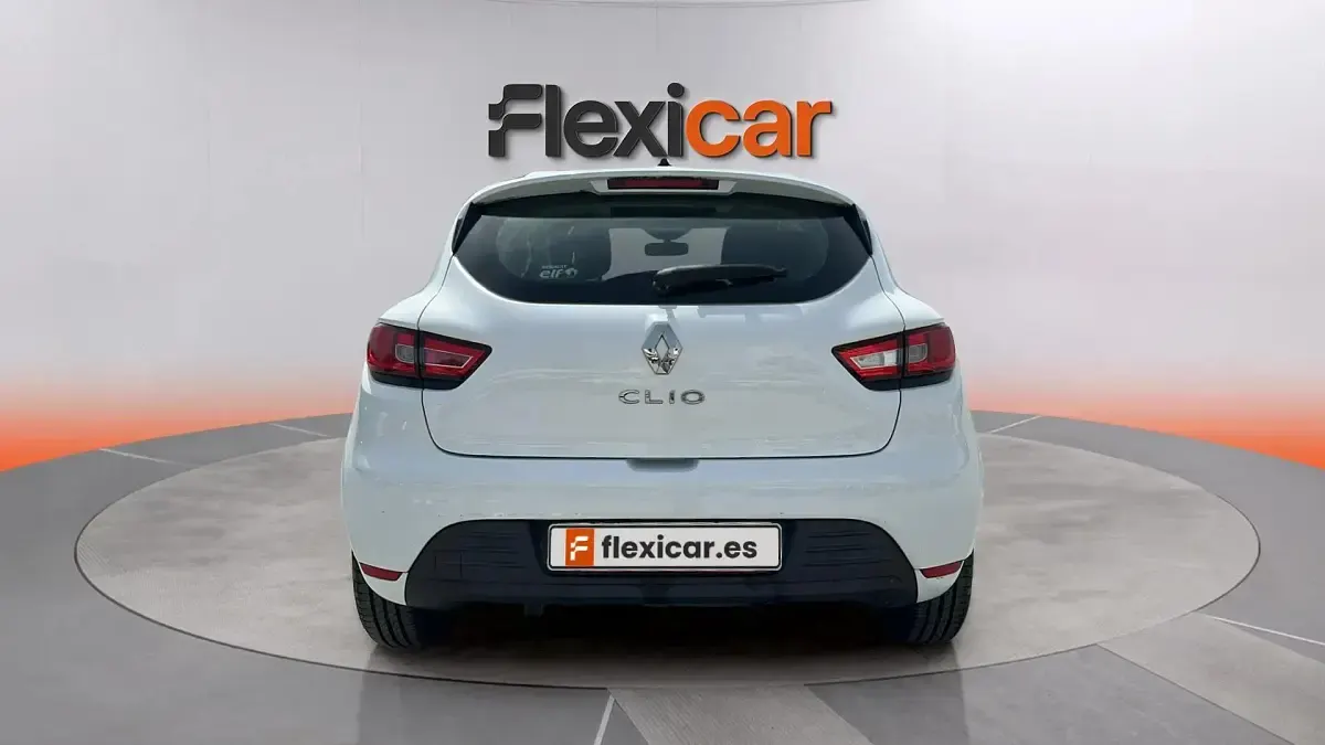 Usado Renault Clio IV Business 90 CV (66 kW) 2019 Blanco Berlina