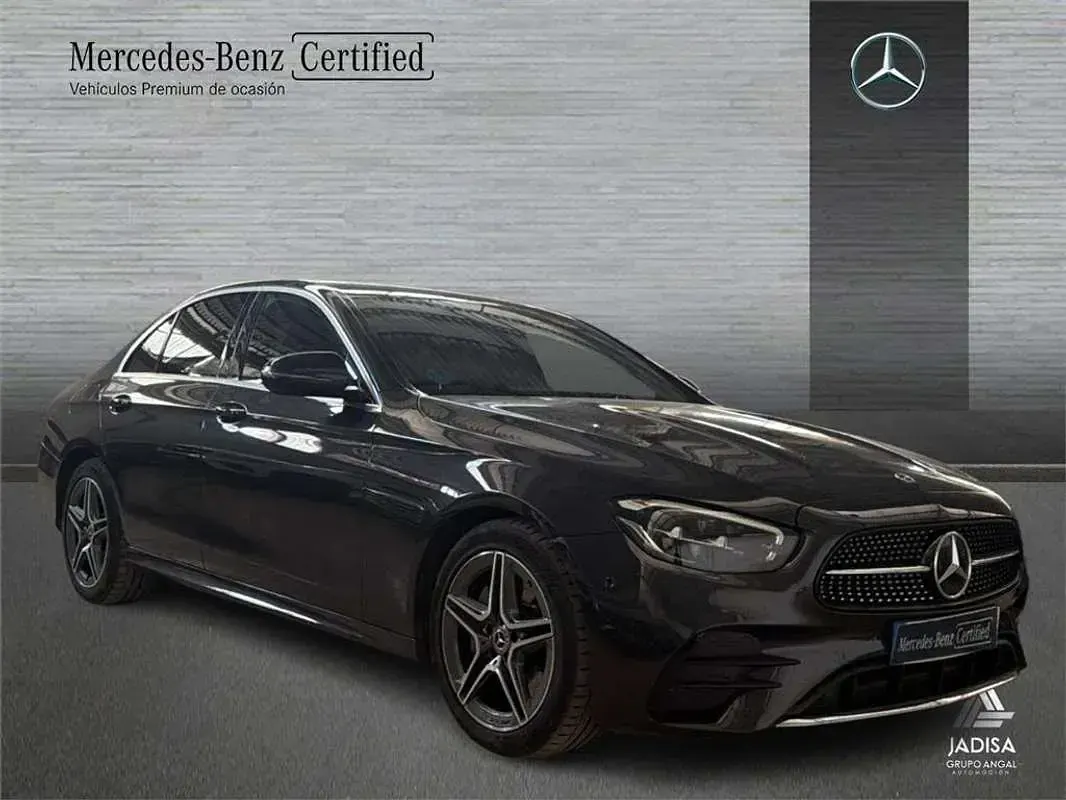 Usado Mercedes E220 200 CV (147 kW) 2022 Berlina
