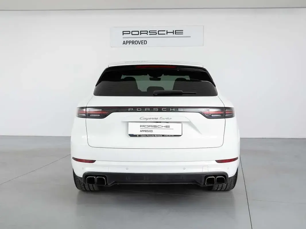 Usado Porsche Cayenne 549 CV (403 kW) 2018 Blanco SUV