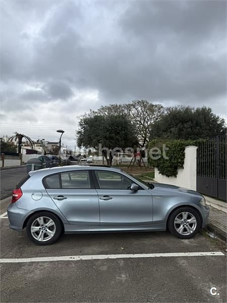 Usado BMW 118 122 CV (89 kW) 2008 Gris / plata Utilitario