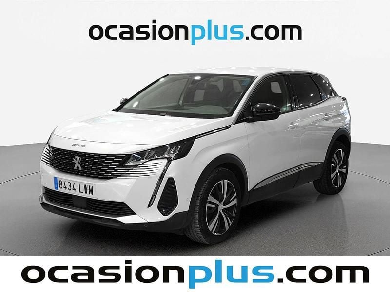 Usado Peugeot 3008 Allure 131 CV (96 kW) 2022 Blanco SUV