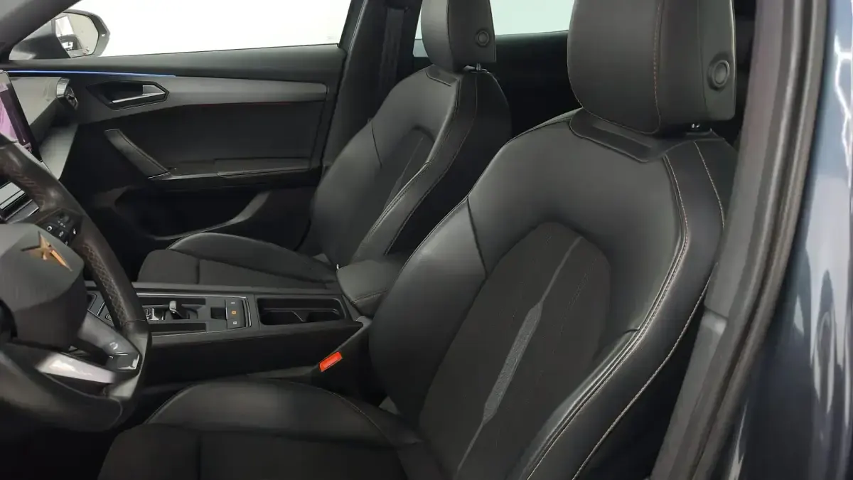 Usado Cupra Formentor 204 HP (150 kW) 2021 Cinzento SUV