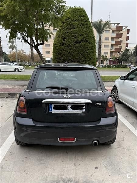 Usado Mini Cooper 114 kW (156 CV) 2025 Negro Utilitario