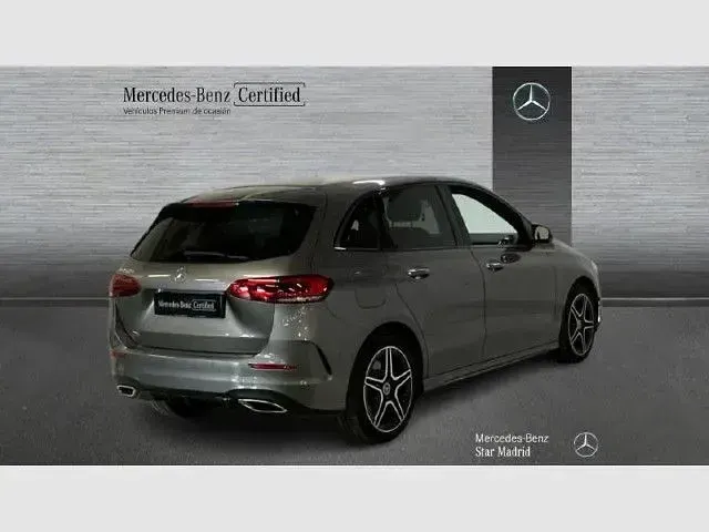 Usado Mercedes B250e 218 CV (160 kW) 2021 Gris montaña Utilitario