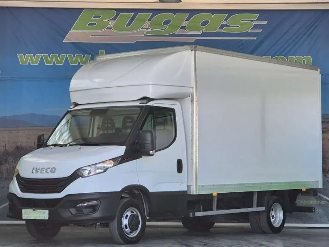 Usado Iveco Daily 160 CV (117 kW) 2022 Utilitario
