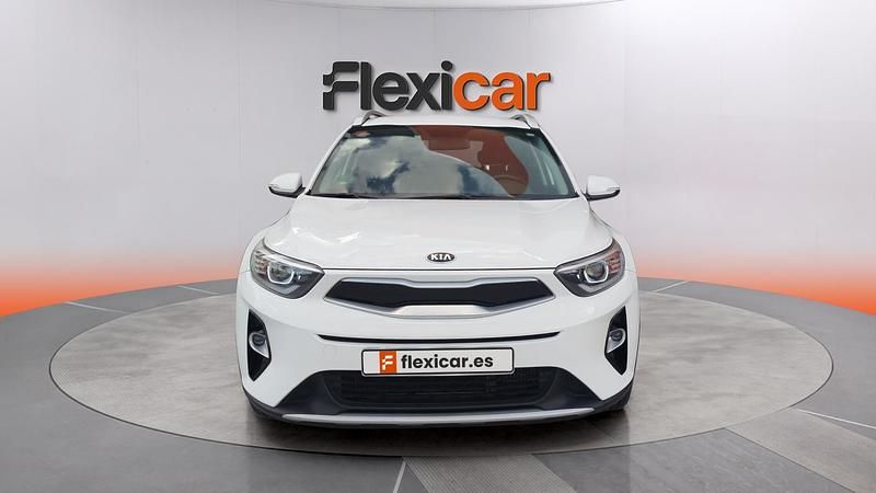 Usado Kia Stonic 101 CV (74 kW) 2019 Blanco SUV